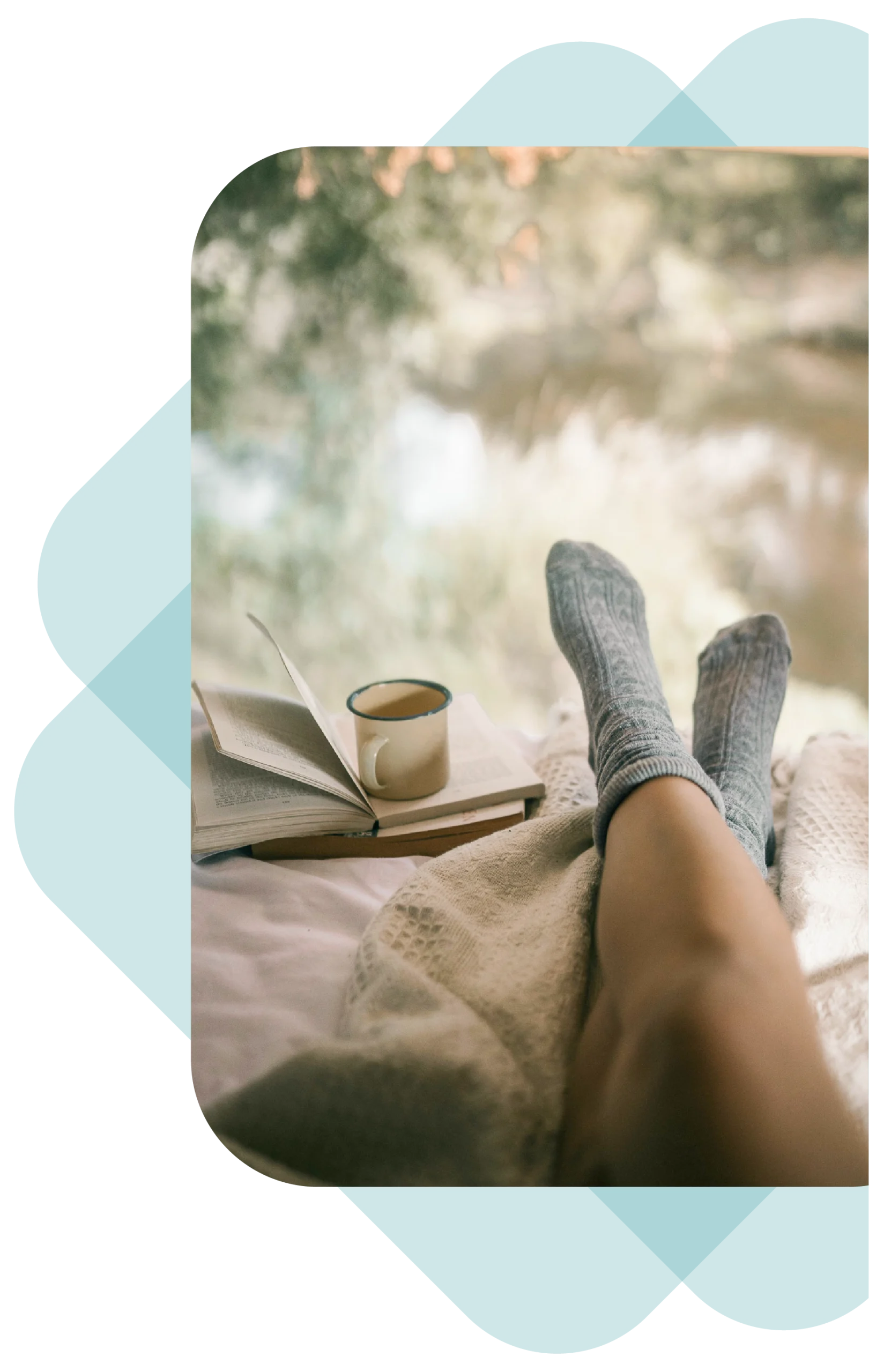 Jambes allongées en chaussettes